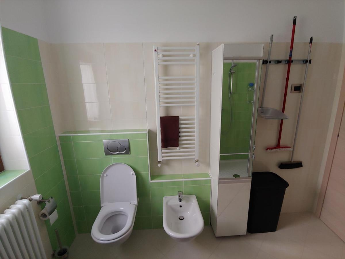 Ferienwohnung Pisolo Selvaggio Tirano Exterior foto